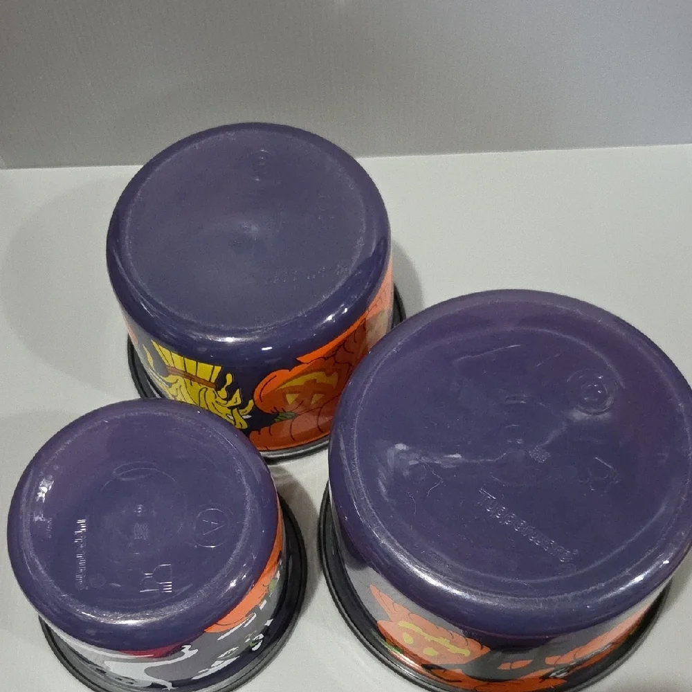 Tupperware Halloween Stacking Bowls - Black and Orange